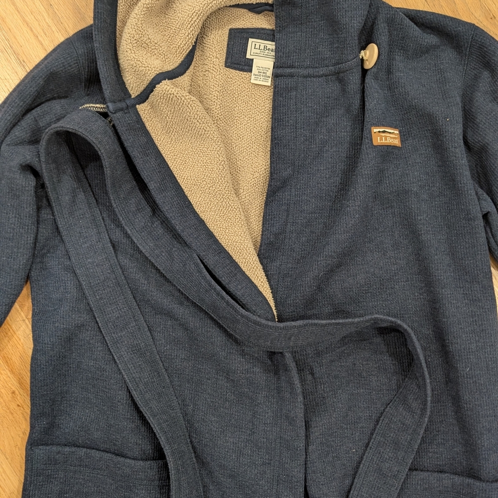 L.L. Bean Men's Dark Blue Teddy Jacket with Cream Lining